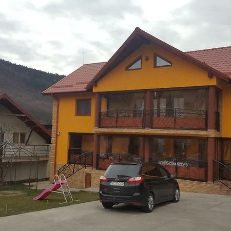 Casa Dodoc Hotell Caciulata Exteriör bild